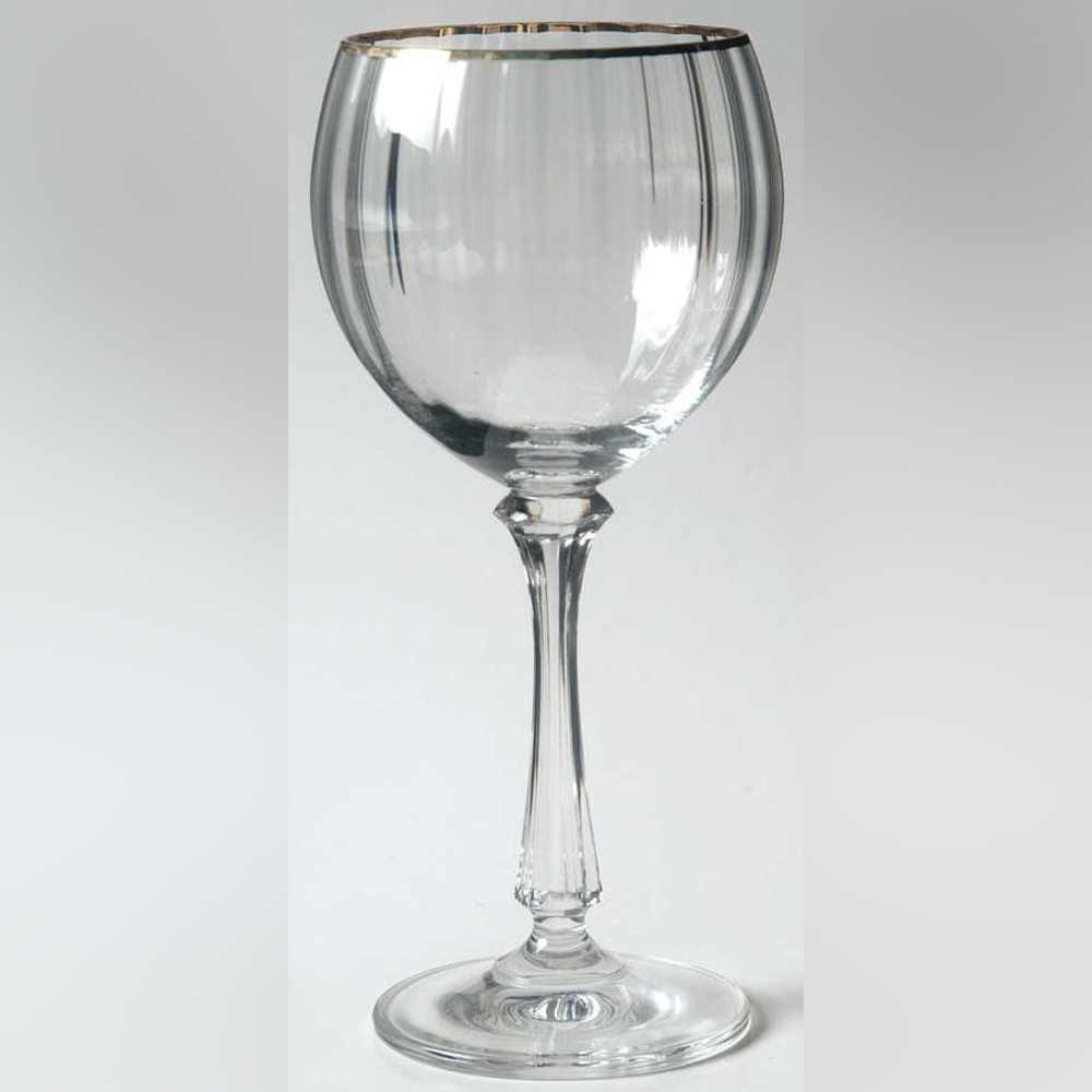 MIKASA lyric wine glasses (set of 8)